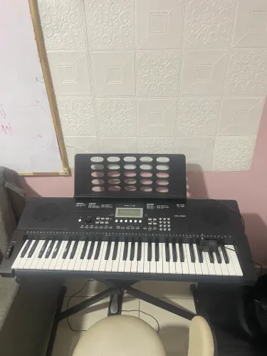 Teclados Revas by Roland