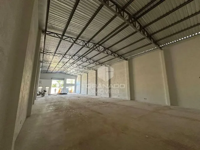 Barracão para alugar, 400 m² por R$ 5.604,56/mês - Jardim Alvorada - Maringá/PR