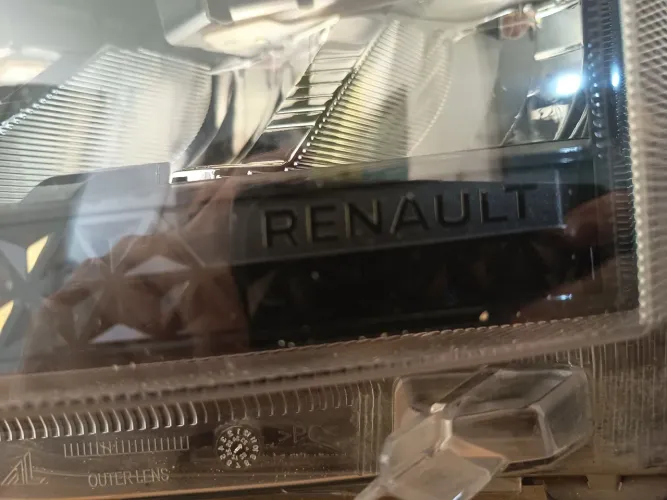 Farol esquerdo Renault Kardian 2025 - ORIGINAL FUNCIONANDO PERFEITAMENTE