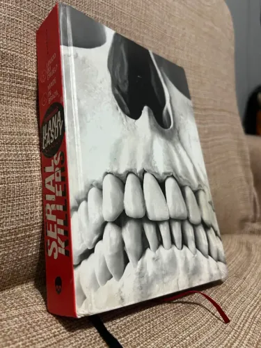 Serial killers - louco ou cruel & Made in Brazil - livro Ilana Casoy