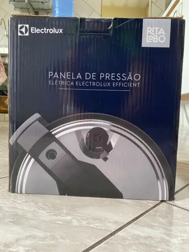 Panela elétrica de pressão Electrolux PCE20 5L