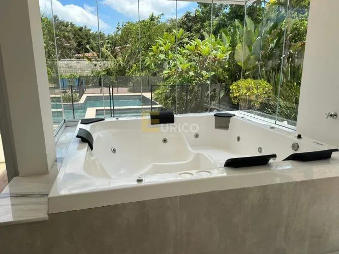 Casa em Condomínio no Vale do Itamaracá, Valinhos - 5 Quartos, 4 Suítes, Lazer Completo