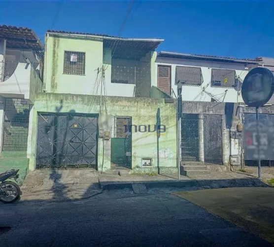 Casa com 2 dormitórios para alugar, 150 m² por R$ 900,00/mês - Parque São José - Fortaleza