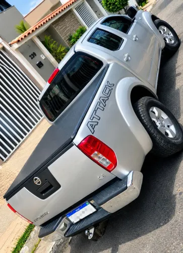 Nissan Frontier XE CD 4X2 2.5 TB Diesel 2013