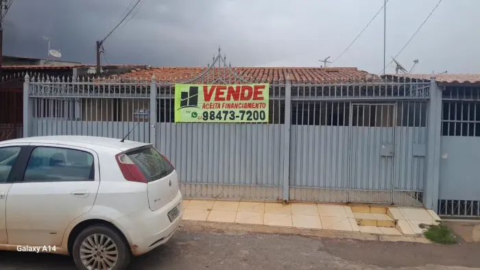 330 MIL EXCLENTE CASA NA QNO 04 SETOR O CEILANDIA -DF