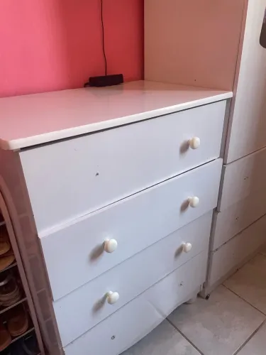 Guarda-roupa + cômoda