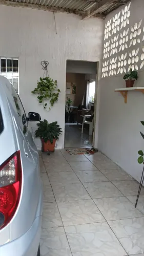Casa bem localizada !