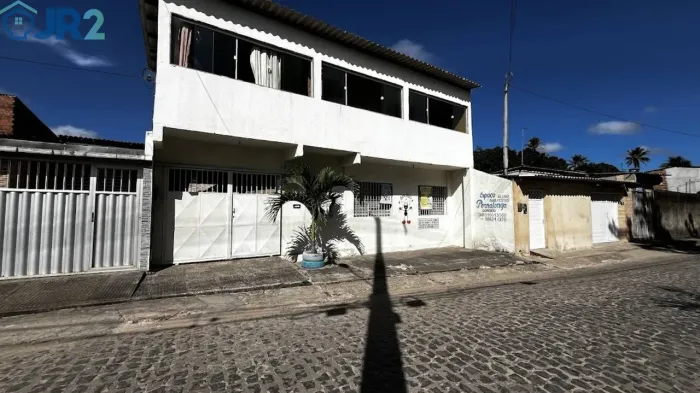 Casa / Comércio Para Vender com 4 quartos 2 suítes no bairro Agamenon Magalhães em Igarass