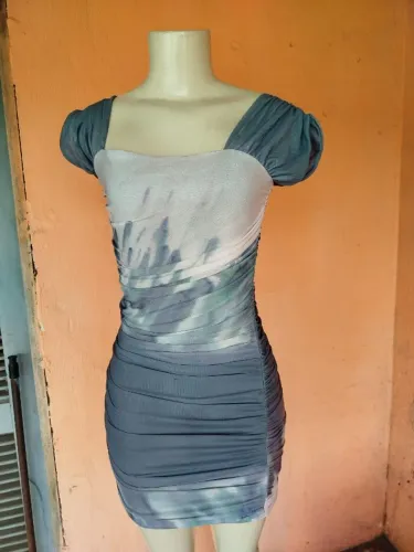 Vestido Zara