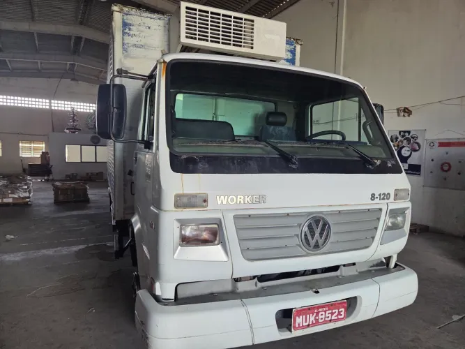 Vendo Caminhão 3/4 bau refrigerado