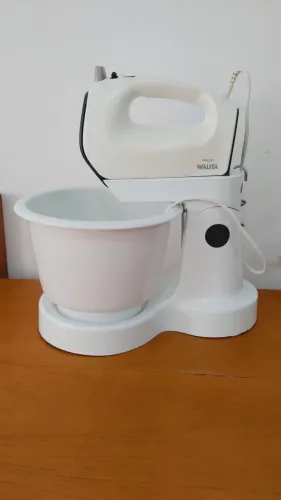 Batedeira Philips Walita completa 