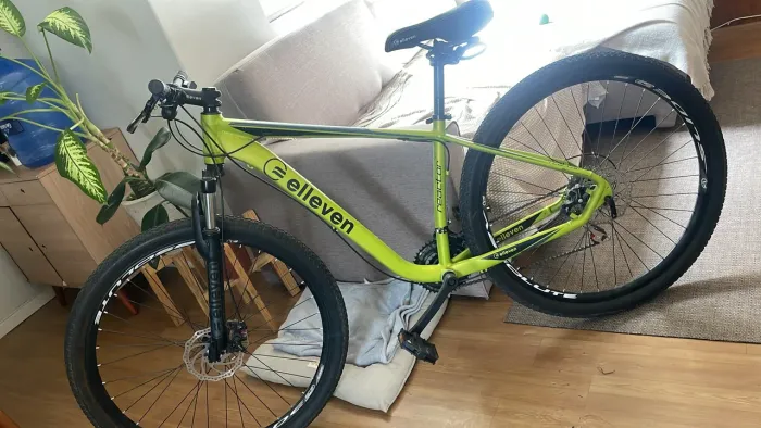 Bicicleta Elleven Reactor