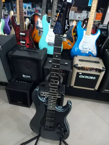 Guitarra tagima sixmart semi nova
