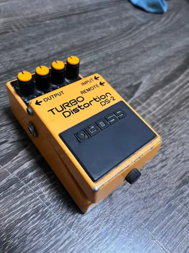 Pedal Boss Turbo Distortion Ds2