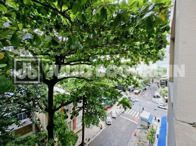 Apartamento : Padrão / Residencial / Copacabana