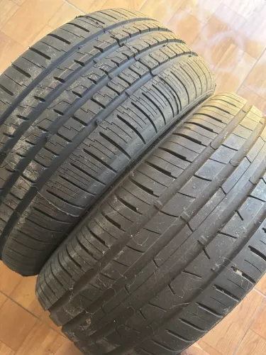 Pneu 225/45R17