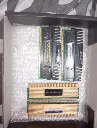 MEMORIA RAM DDR3 CORSAIR!!!!