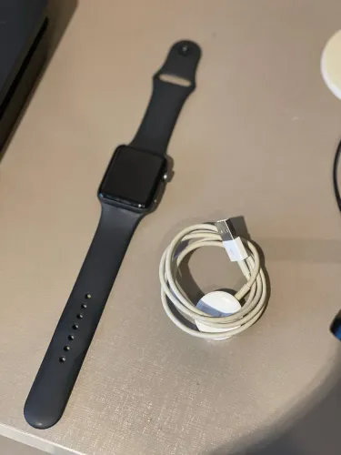 Apple Watch Series 3 42mm GPS Aluminium Case + Carregador