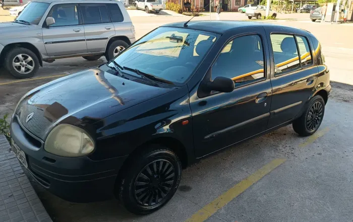 Renault Clio RL / Yahoo/ Authent. 1.0 8V 5P 2001