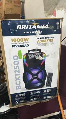 CAIXA AMPLIFICADA BRITÂNIA 1000W