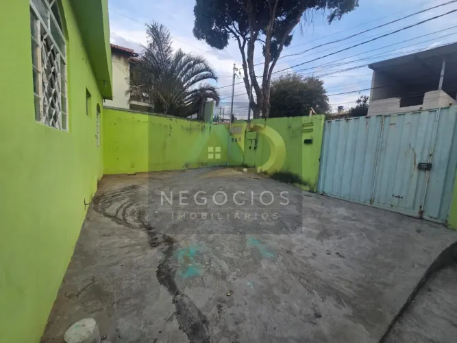 Casa para Locação em Belo Horizonte, Coqueiros, 4 dormitórios, 1 suíte, 2 banheiros, 2 vag