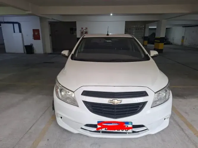 Chevrolet Onix JOY Hatch 1.0 8V Flex Mec. 4P 2018