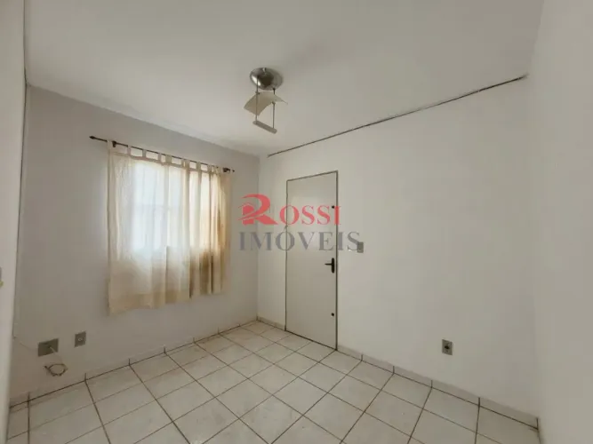 Locação de Apartamentos / Padrão na cidade de Rio Claro