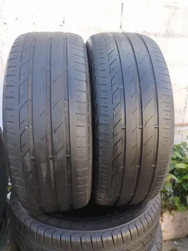 Pneu 215/50/17 Bridgestone Turanza - 80% Borracha, ótimo estado