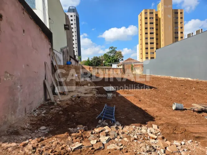 Terreno Padrão em São Carlos