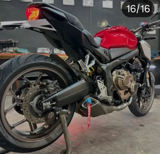 Oportunidade CB650r