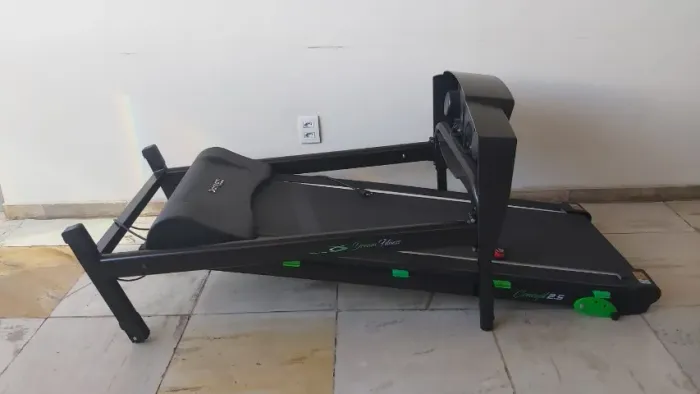 Dream Fitness Esteira Eletrônica Concept 2.5 Bivolt
