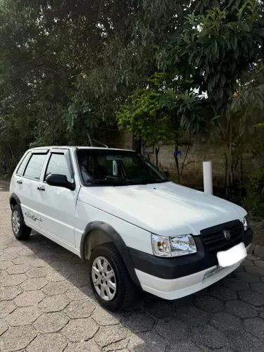 Fiat Uno Mille Celeb. WAY Econ. 1.0 F.flex 4P 2012