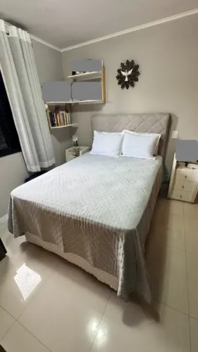 CAMA BOX CASAL BAÚ + COLCHÃO + CABECEIRA (em excelente estado e pouco uso)