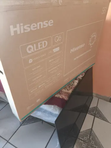 Smart TV HISENSE QLED 55' (RETIRAR PECAS)