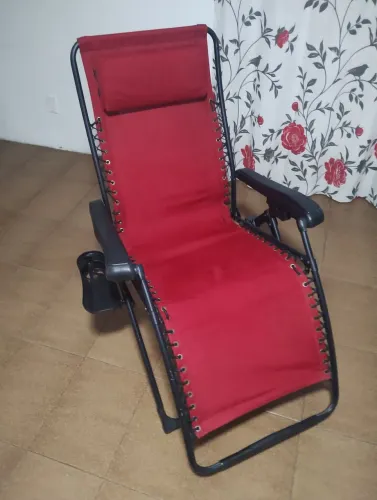 Cadeira espreçadeira de varanda 