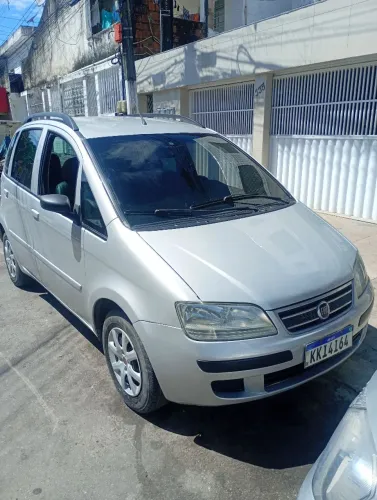Fiat Idea ELX 1.4 MPI Fire Flex 8V 5P 2006