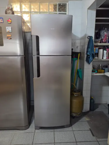 Geladeira Consul Frost Free Duplex 386L Inox CRM44AK - Seminova e Impecável!