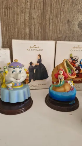 Lindo lote de Diorama Disney