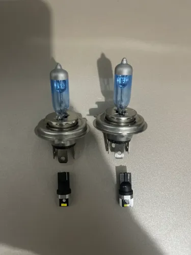 Lâmpadas osram H4 cool blue intense + pingo de led osram