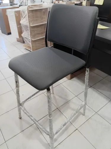 Banquete alta na cor grafite