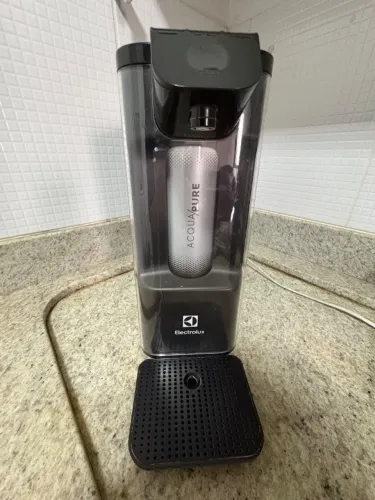 Purificador de Água Electrolux Acqua Pure Natural, Fria e Gelada