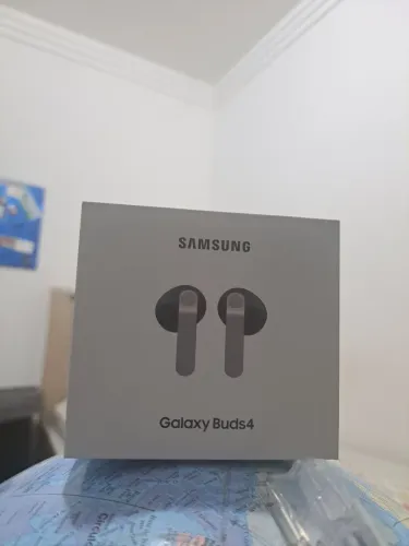 Sansung Galaxy Buds 4