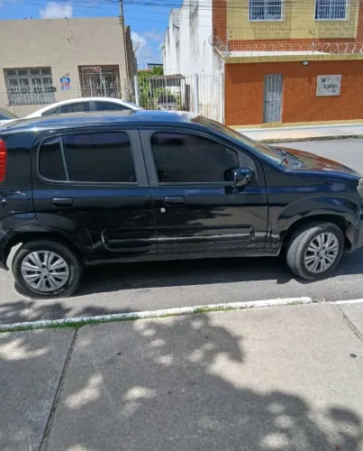 Fiat Uno Vivace/rua 1.0 EVO Fire Flex 8V 5P 2011