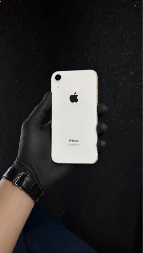 iPhone XR - 64GB