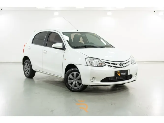 Toyota Etios XS 1.5 Flex 16V 5P Mec. 2016