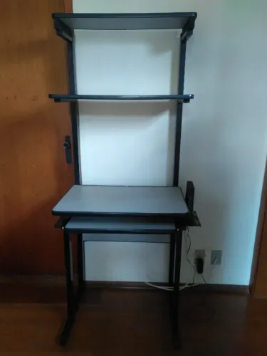 Rack para computador ou TV - Usado