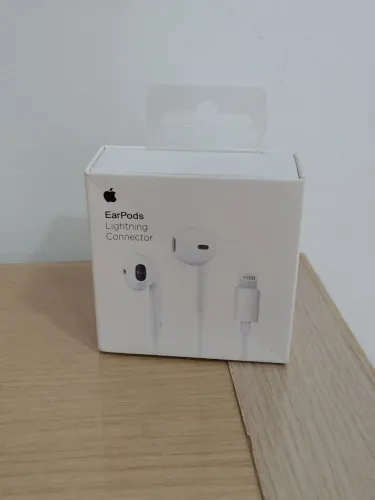 Fone de Ouvido iPhone - Lightning Connector