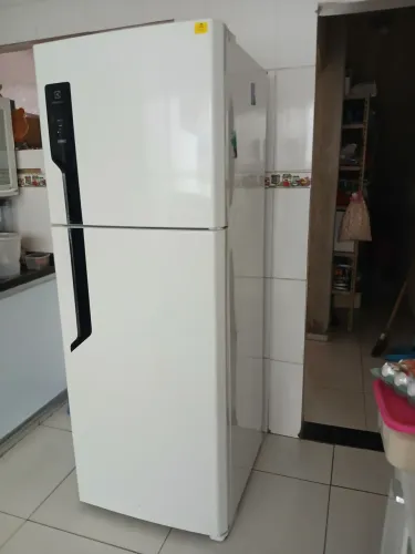 Geladeira frostfree Electrolux 480Lts