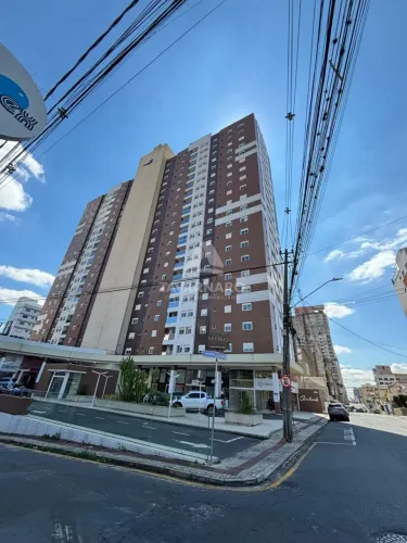 Apartamento Semimobiliado no Edifício Rembrandt!