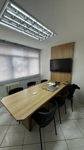Mesa de Reunião para 8 pessoas